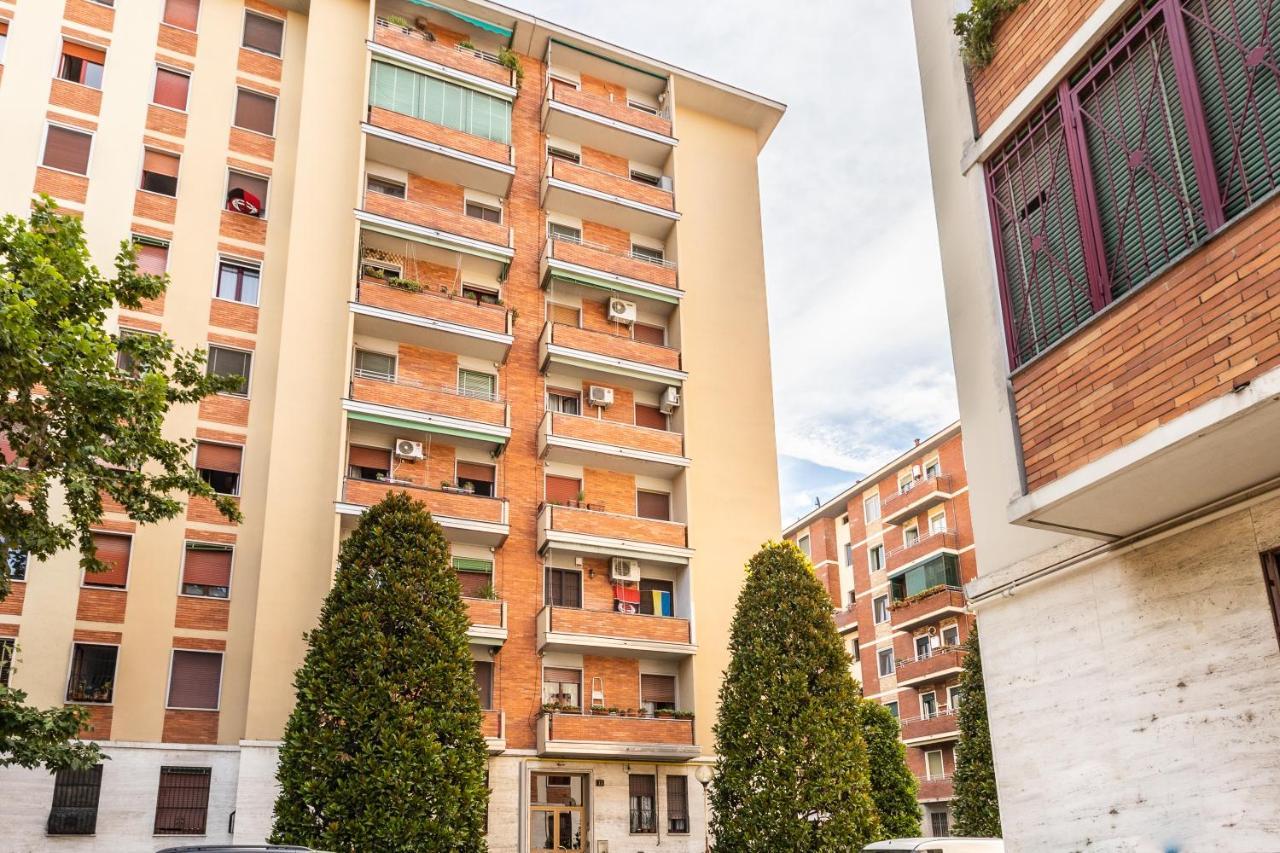 Rosselli 13 Milan Apartment المظهر الخارجي الصورة